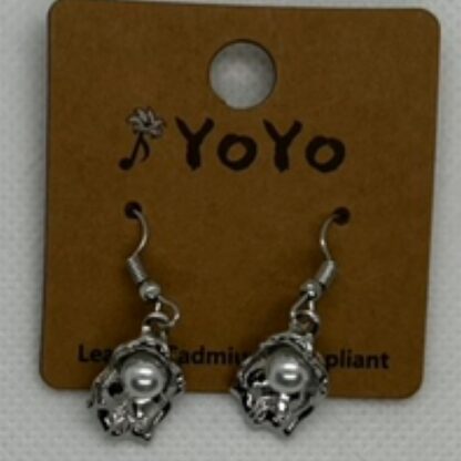Oyster w/ Pearl Earrings